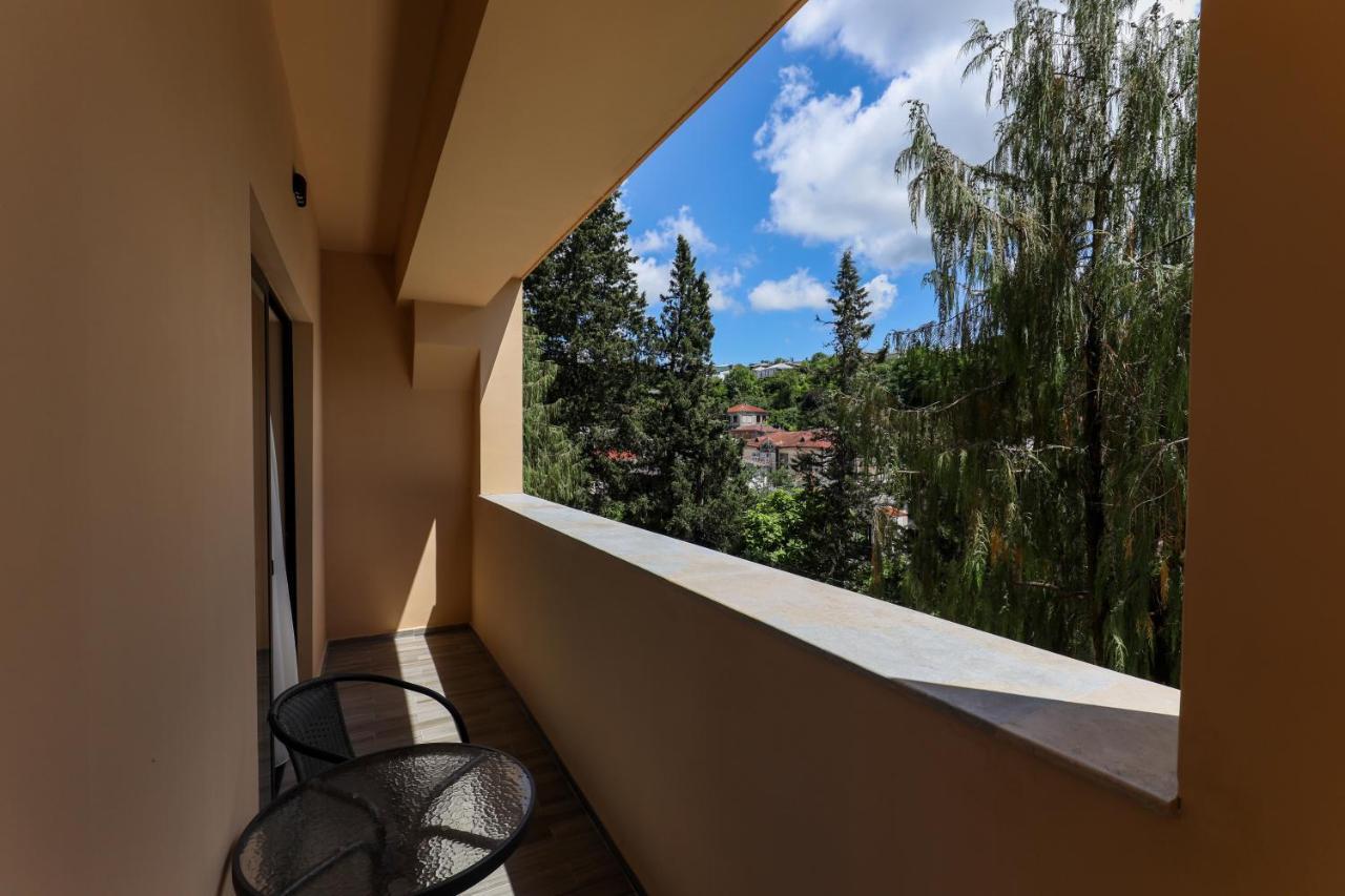 Gelati Residence Koutaïssi Extérieur photo